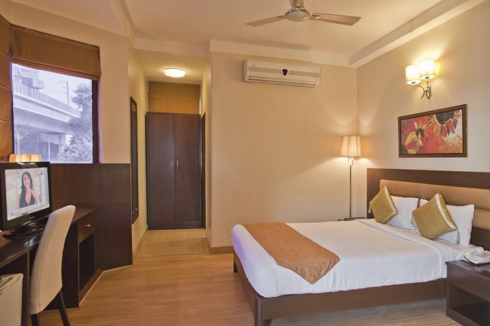 Clarks Inn Nehru Place Neu-Delhi Exterior foto